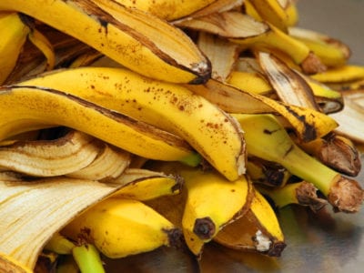 yellow banana peels
