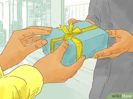 Image titled Attend the Wake of Someone You Didn't Know Well Step 2