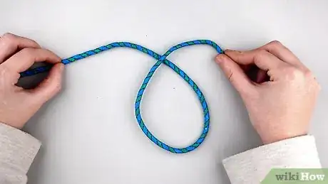 Image titled Tie a Noose Step 1