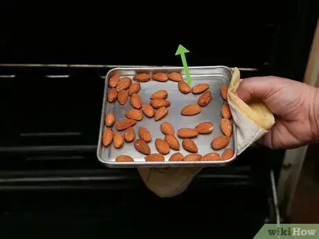 Image titled Roast Nuts Step 2
