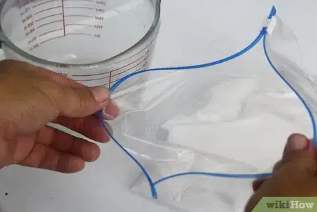 Image titled Freeze Buttermilk Step 2
