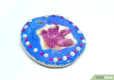 Image titled Make Salt Dough Handprints Step 13