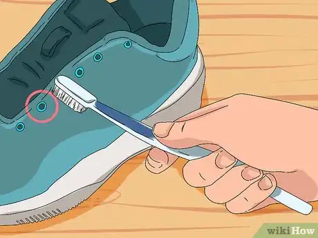 Image titled Clean Tennis Shoes Step 11