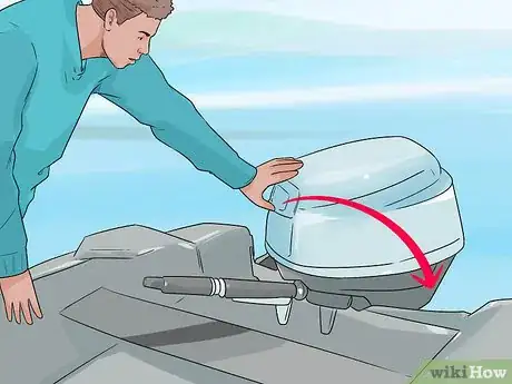 Image titled Start an Outboard Motor Step 5