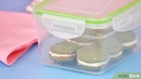 Image titled Make Vanilla French Macarons Step 15