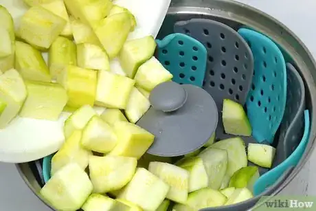 Image titled Make Zucchini Puree Step 5