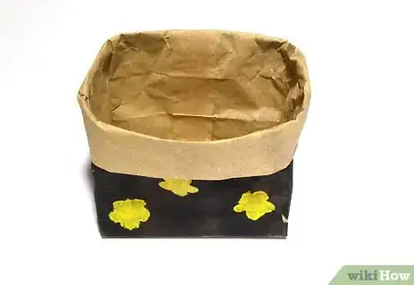 Image titled Make Paper Bag Planters Step 16