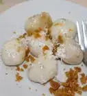 Make Burmese Sticky Rice Balls