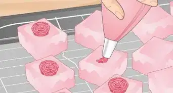 Make a Layered Fondant Iced Petit Four Cake