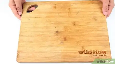 Image titled Use a Bread Knife Step 5