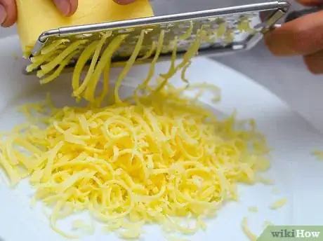 Image titled Make a Stromboli Step 16