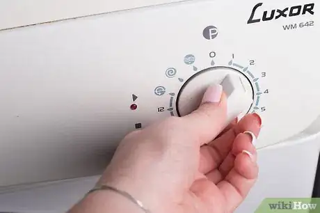 Image titled Make Homemade Oxyclean Step 6