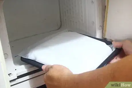 Image titled Freeze Buttermilk Step 7