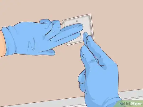 Image titled Install a Carbon Monoxide Detector Step 7