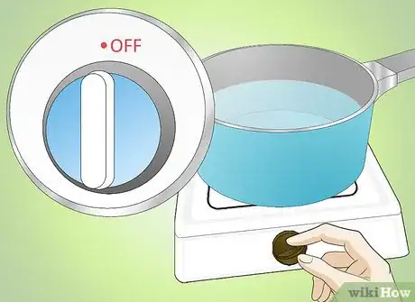 Image titled Make Gluestick Paper Glue for Papier Mâché Step 4