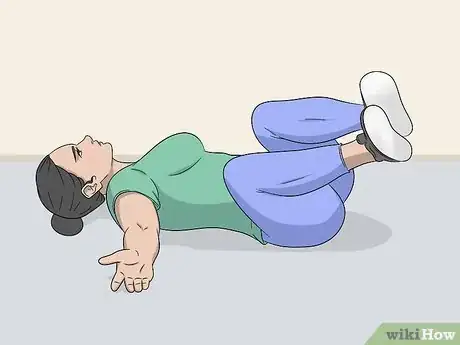 Image titled Practice Wakesurfing at Home Step 10