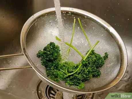 Image titled Preserve Fresh Parsley Step 21