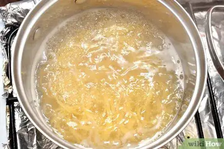 Image titled Make Shrimp Alfredo Step 13