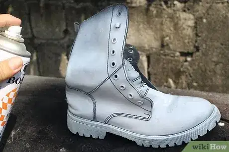 Image titled Make Upcycled Planters Step 19