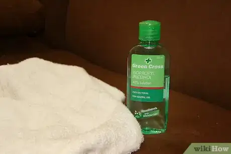 Image titled Get a Stain out of a Microfiber Couch Step 4