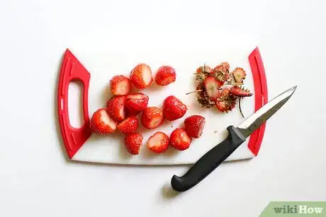 Image titled Serve Strawberries and Cream Step 6