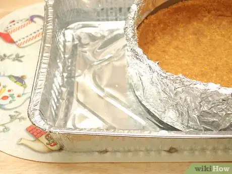 Image titled Keep Cheesecake from Cracking Step 5