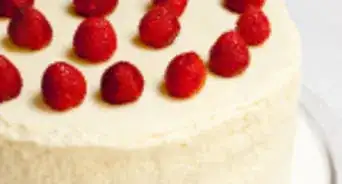 Make a Strawberry Cake