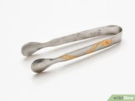 Image titled Hull Strawberries Step 1