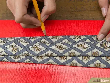 Image titled Make a Duct Tape Tie Step 7