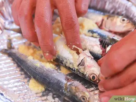 Image titled Cook Kerala Style Fried Sardines (Chala Varutathu) Step 5