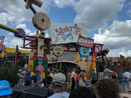 Image titled DHS Slinky Dog Dash