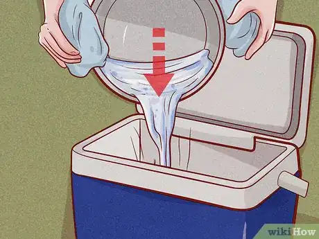 Image titled Roast a Turkey With Moist White Meat Step 2