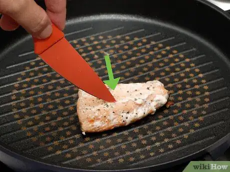 Image titled Tell when Salmon Is Cooked Step 1
