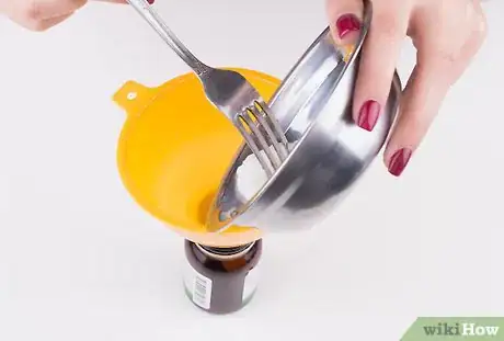 Image titled Make Vitamin C Serum Step 10