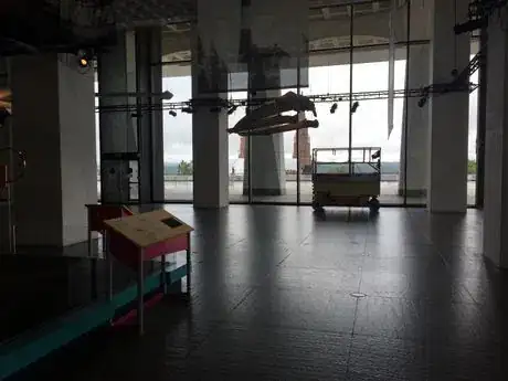 Image titled Whale Skull 4th Floor NYSM