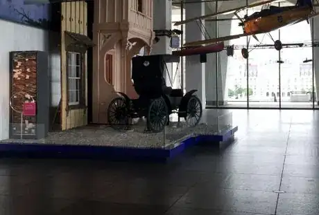 Image titled 1932 Packard 4th Floor NYSM