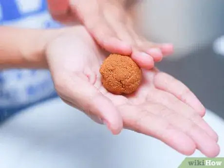 Image titled Make Graham Balls Step 3