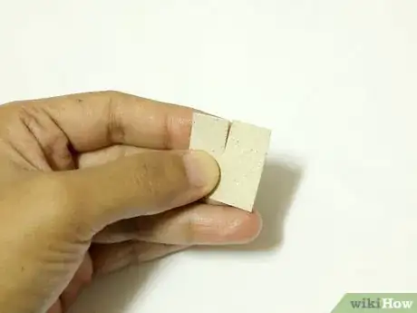 Image titled Roll Yarn Into a Ball Step 1