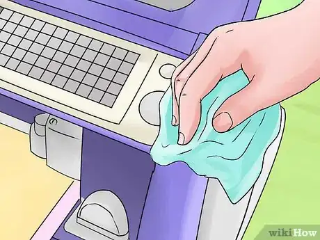 Image titled Cut Fondant with a Cricut Step 10