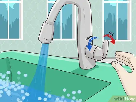 Image titled Use a Lush Bubble Bar Step 5