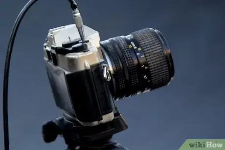 Image titled Photograph a Lunar Eclipse Step 20