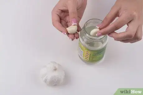 Image titled Eat Raw Garlic Step 8
