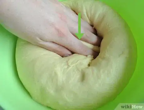 Image titled Make Cinnamon Bun Bites Step 10