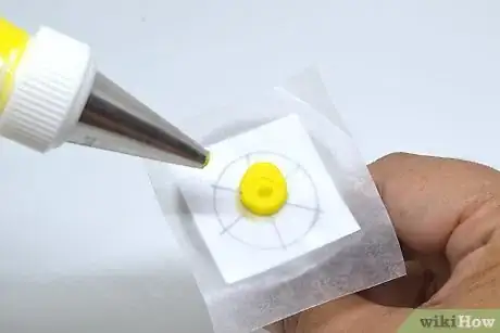 Image titled Make Tulips with Frosting Step 16