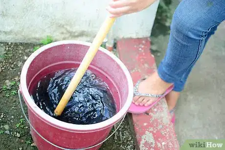 Image titled Make Seaweed Tea Liquid Fertiliser Step 4