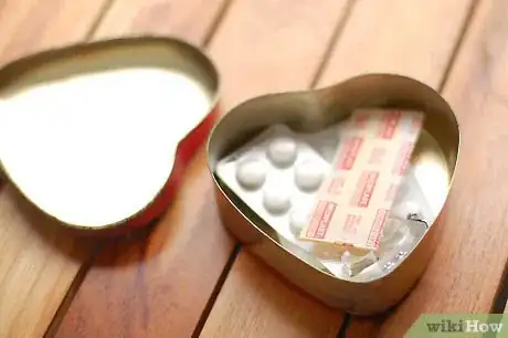 Image titled Repurpose Candy Tins Step 4