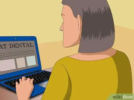 Image titled Clean Your Rat's Teeth Step 1