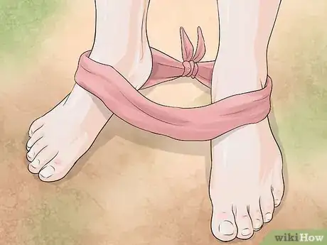 Image titled Free Climb a Tree Step 15