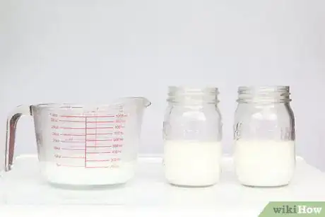 Image titled Freeze Buttermilk Step 1