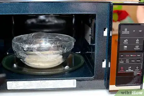 Image titled Make Strawberry Mochi (Daifuku) Step 5